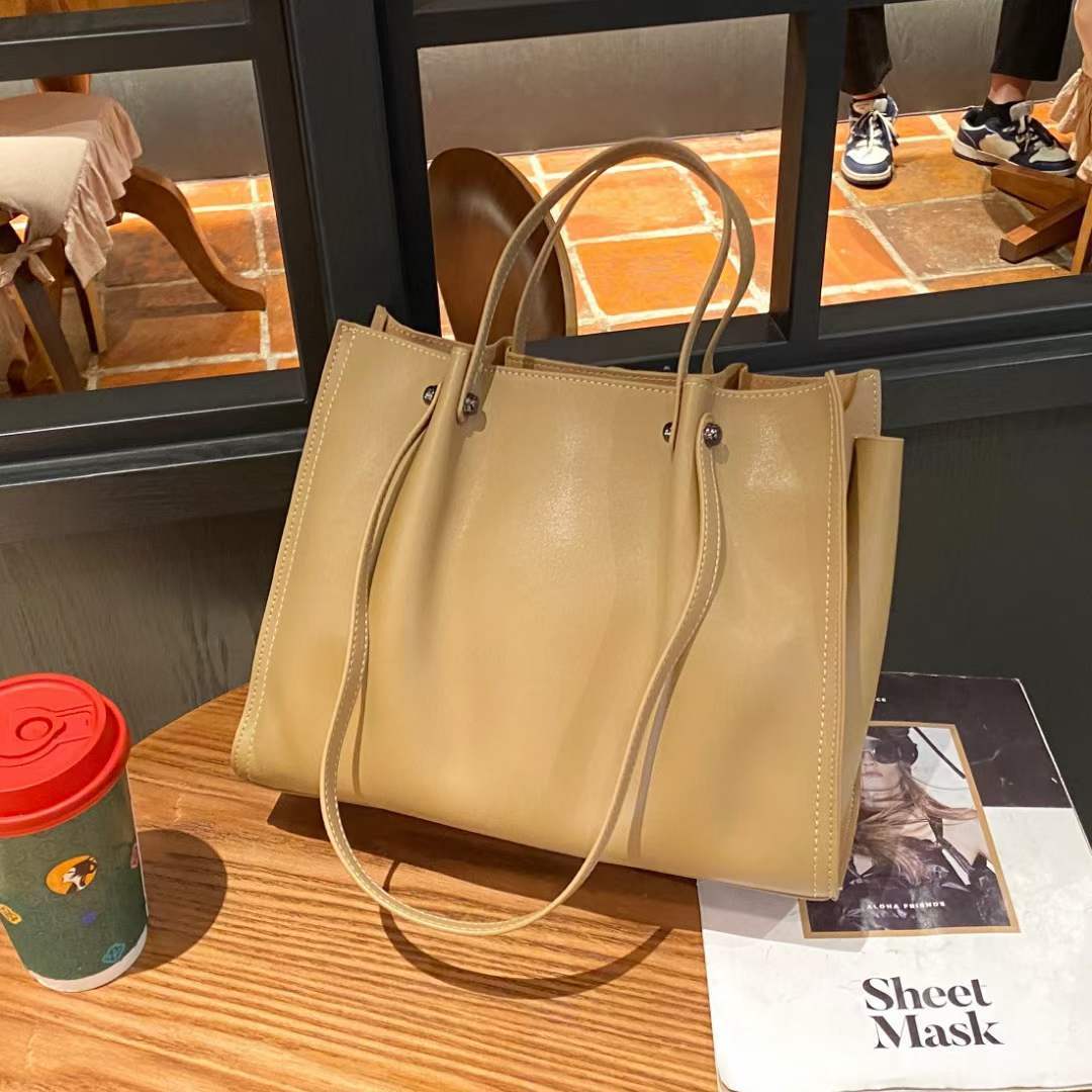 large capacity totes portable light luxury shoulder bag