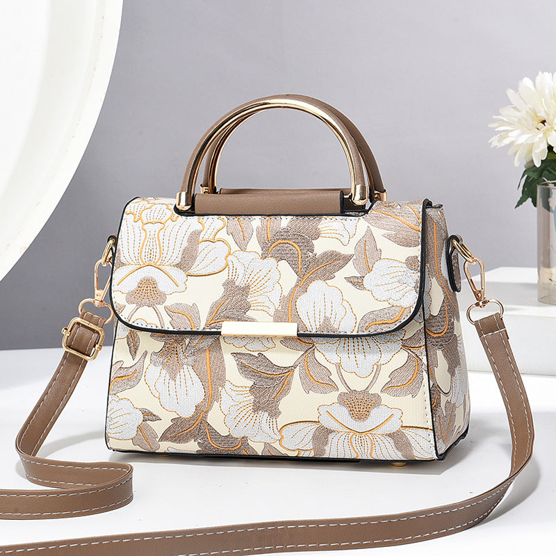 chinese style printed trendy womens shoulder messenger bag