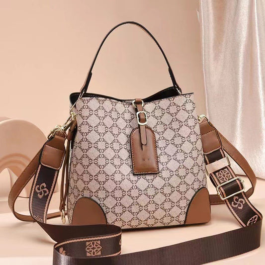 large capacity handbag for women