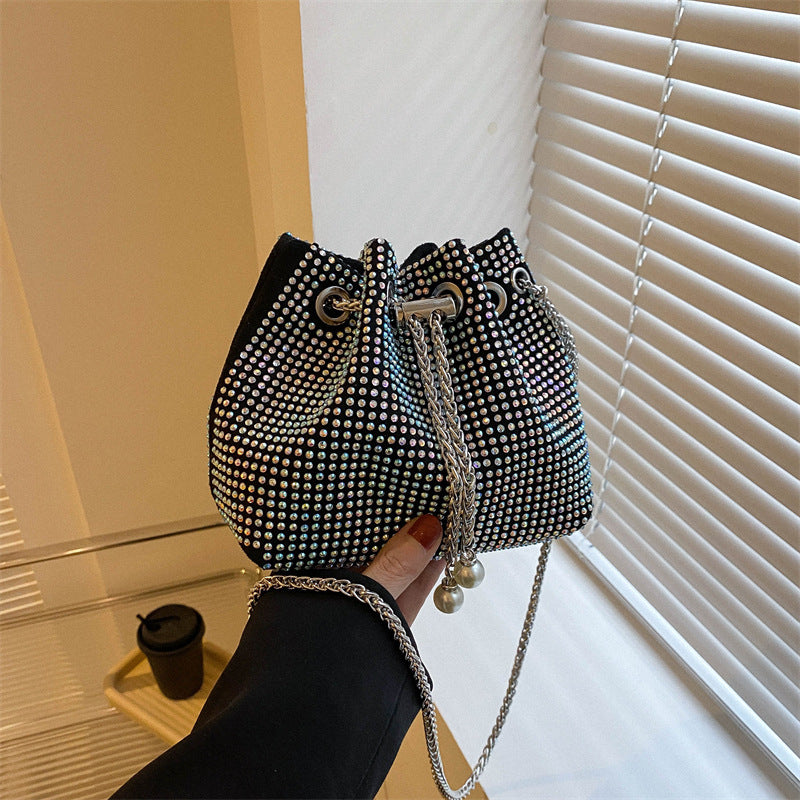 diamond drawstring high grade chain crossbody bag
