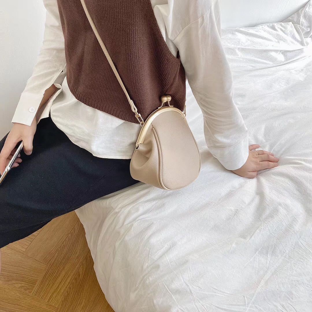 small round womens simple and versatile one shoulder messenger bag