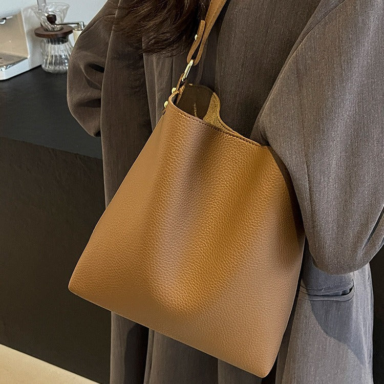 womens large capacity crossbody bucket bag