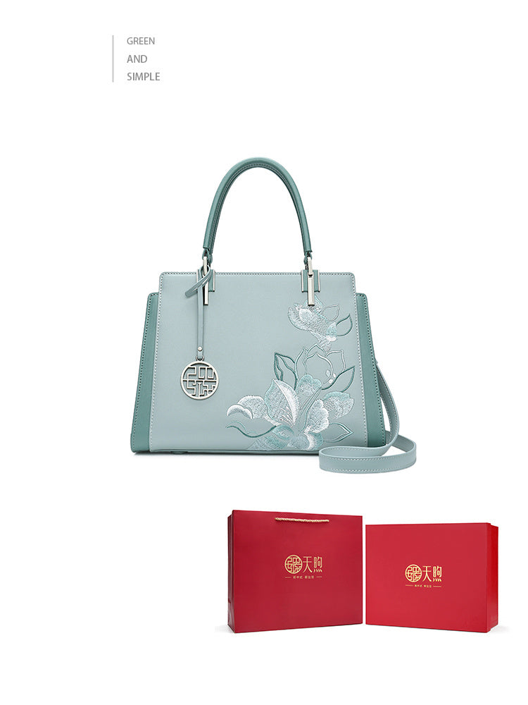 practical bags for moms birthday gifts mothers day
