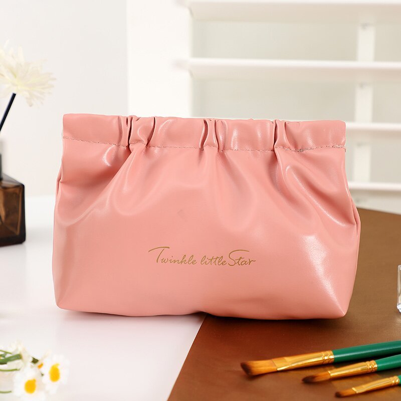 good looking hand held portable cosmetic bag