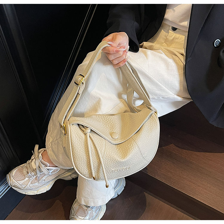 Stylish Shouldercrossbody Bag For Work And Commuting