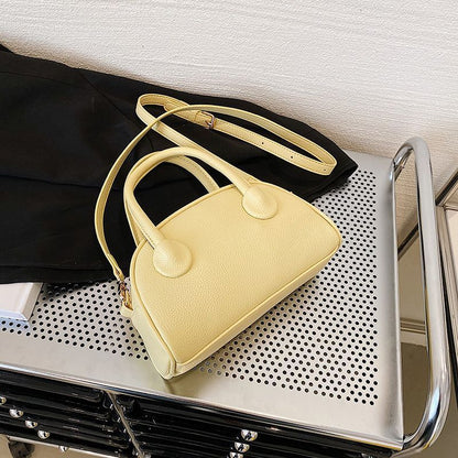 new trendy versatile handheld shoulder bag