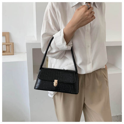 ladies temperament one shoulder handbag