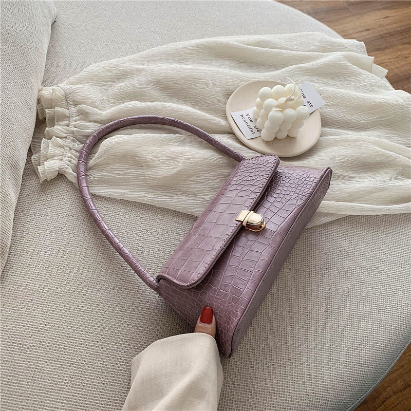 ladies temperament one shoulder handbag