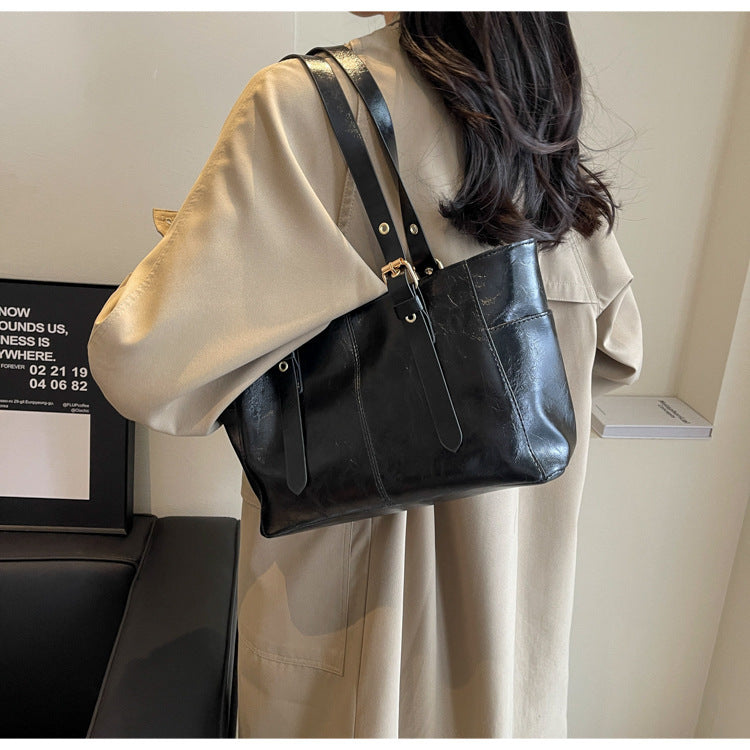 New Stylish Western Style Shoulder Bag And Underarm Bag For Women