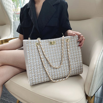 Women's Woven French Niche One-shoulder Handbag