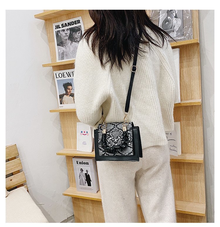Pu Leather Small Square Korean Version Ins Trendy Urban Simple Underarm Shoulder Bag
