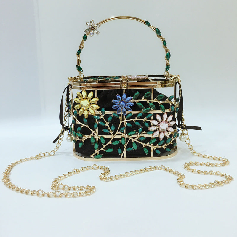 Blossoms Jade In a Portable Basket With British Style