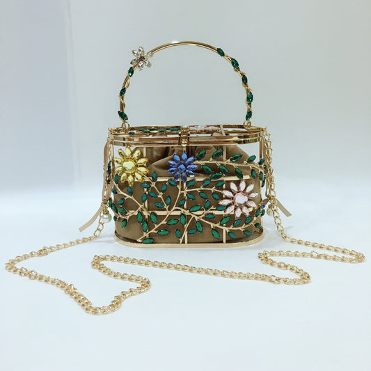 Blossoms Jade In a Portable Basket With British Style