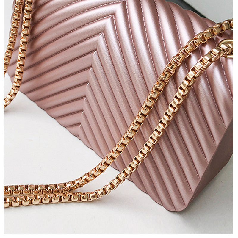 V-chain One Shoulder Messenger Bag Mini