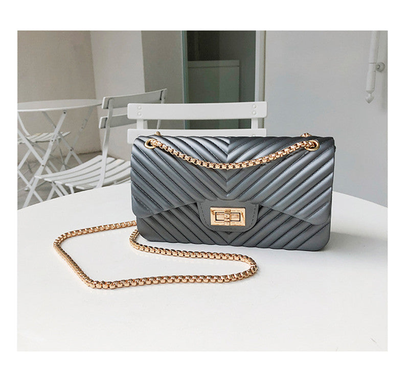 V-chain One Shoulder Messenger Bag Mini