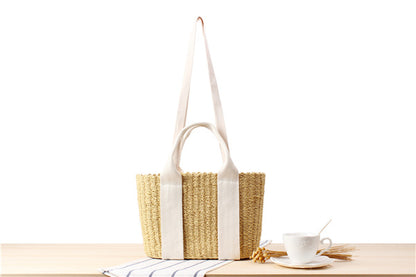 A New Semi-circle Fringed One-shoulder Straw Woven Bag Sui Sui Paper Woven Bag Beach Bag Fashion Female Bag