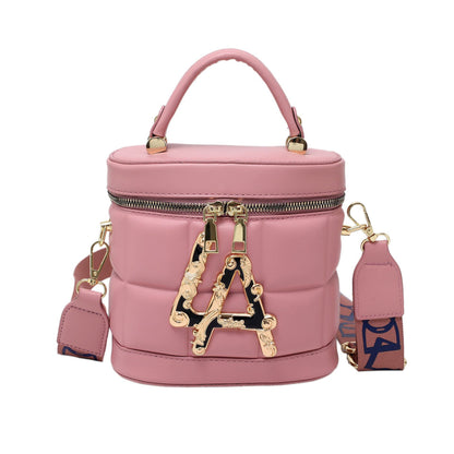 Single Shoulder Messenger Bag Winter LA Bag Fashion Bucket Handbag