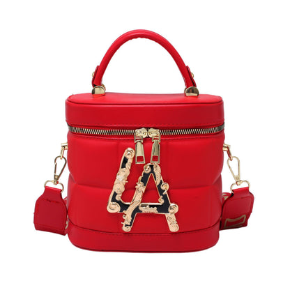 Single Shoulder Messenger Bag Winter LA Bag Fashion Bucket Handbag