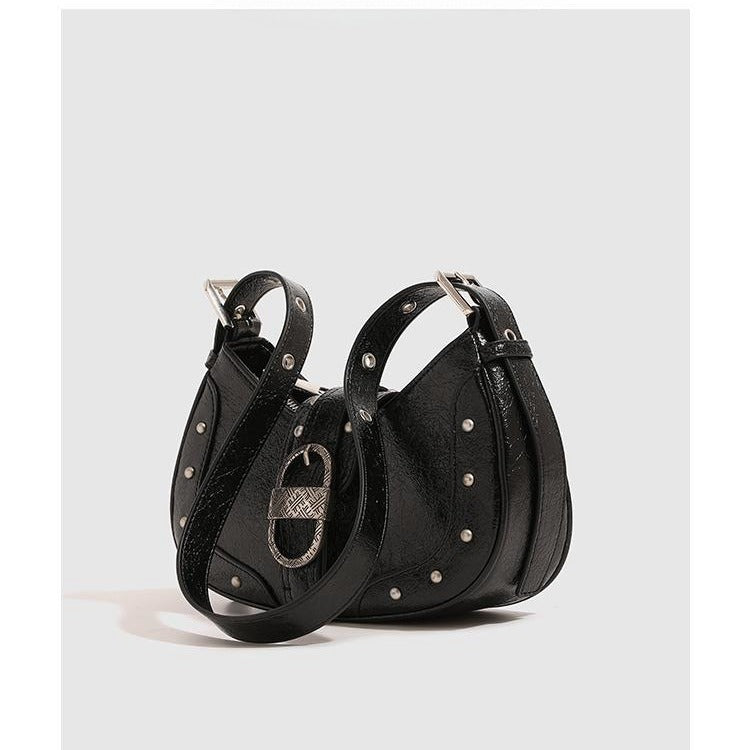 new oil wax leather personality rivets flap shoulder messenger bag