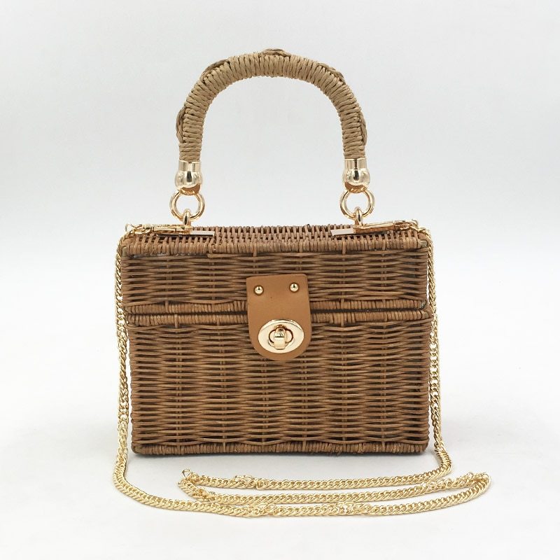 xiaoxiangfeng spot messenger straw bag