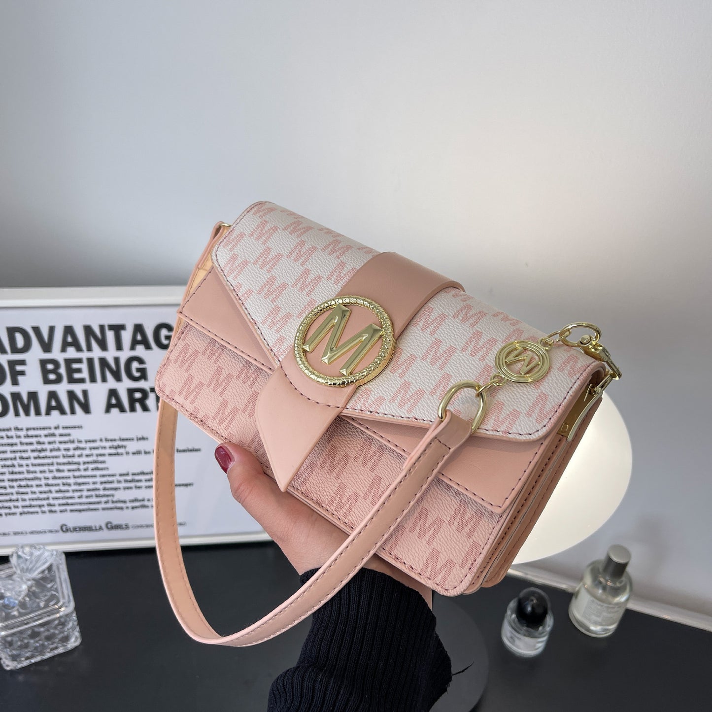 niche personality printed letter shoulder messenger bag