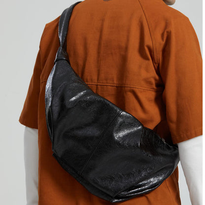 Large-capacity Retro French-style Instagrammable Niche Crossbody Bag A Croissant-shaped Pleated Bag