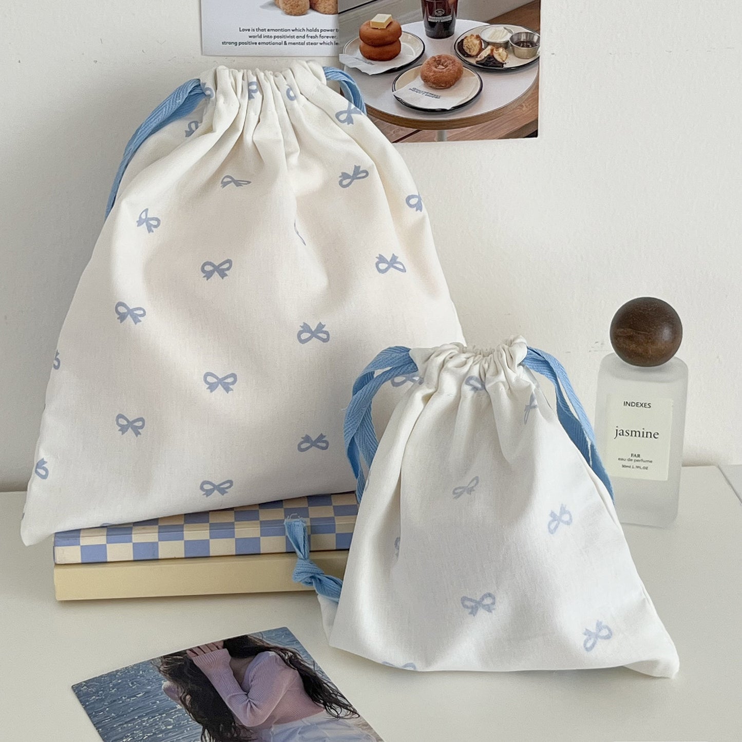 sweet bow print drawstring storage bag