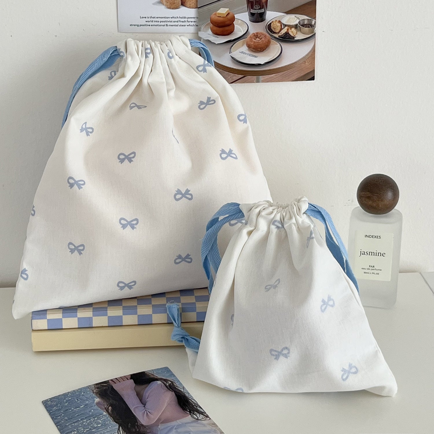 sweet bow print drawstring storage bag
