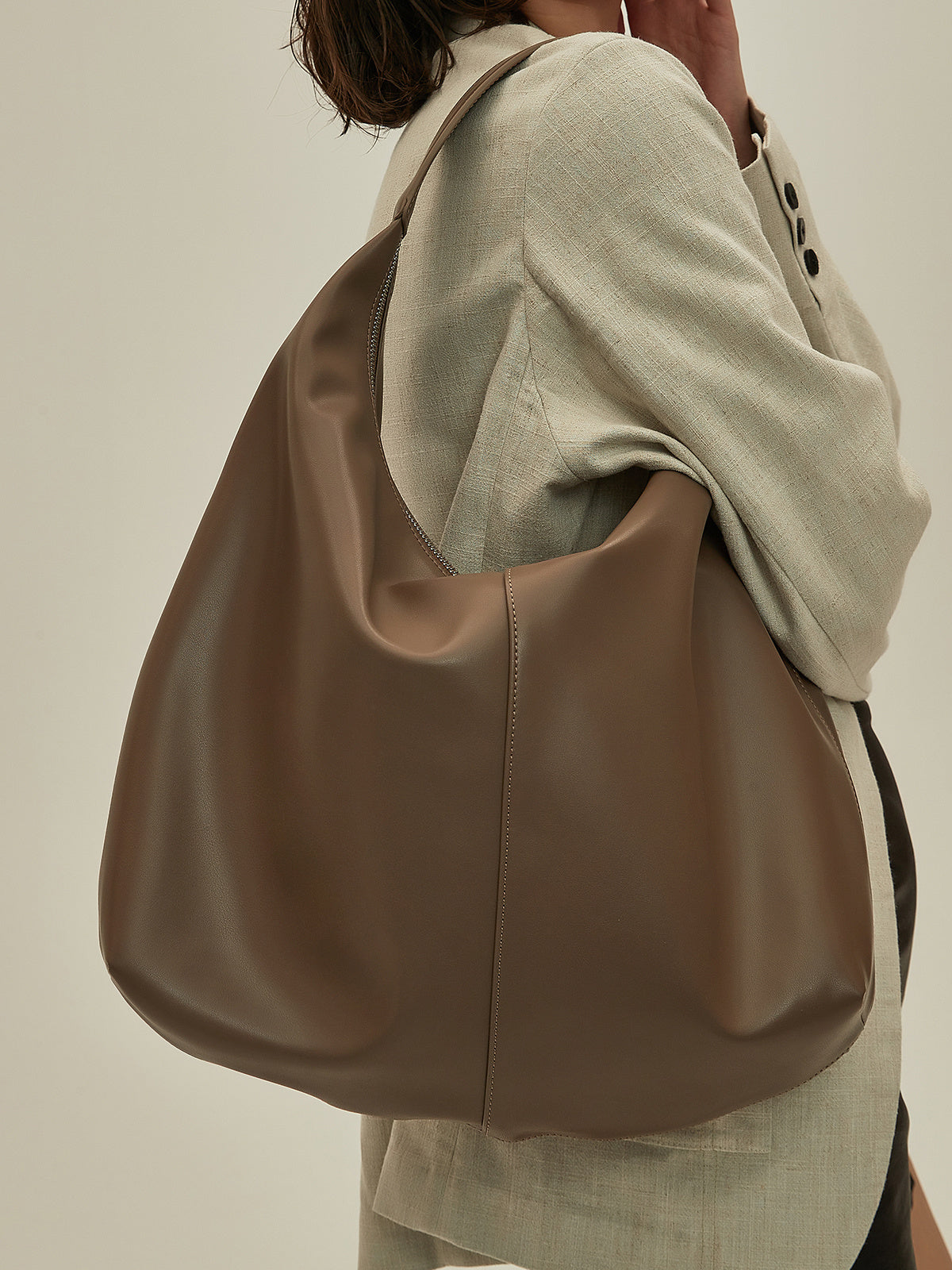 khaki autumn and winter soft casual large capacity zipper tote bag