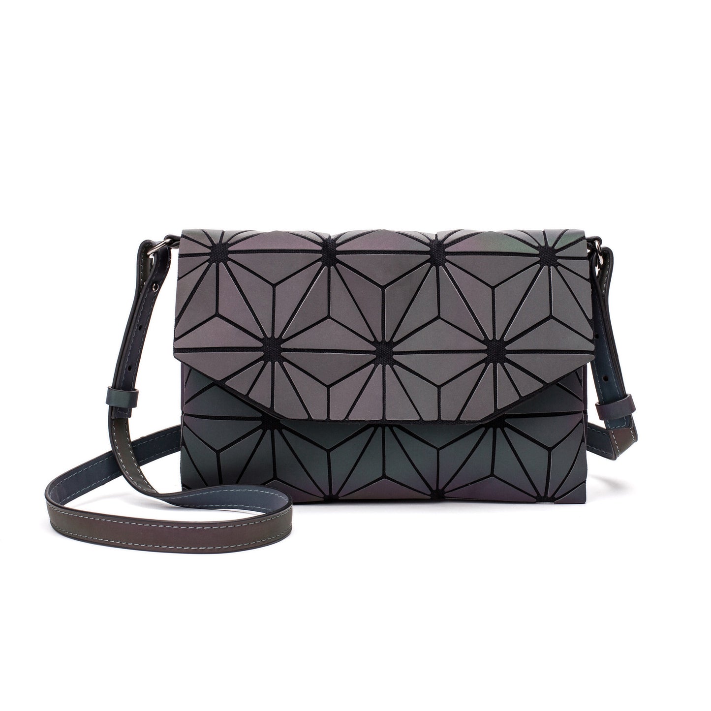 diamond cross shoulder bag