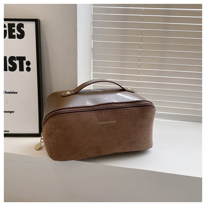 minority design portable large capacity suede hand bag