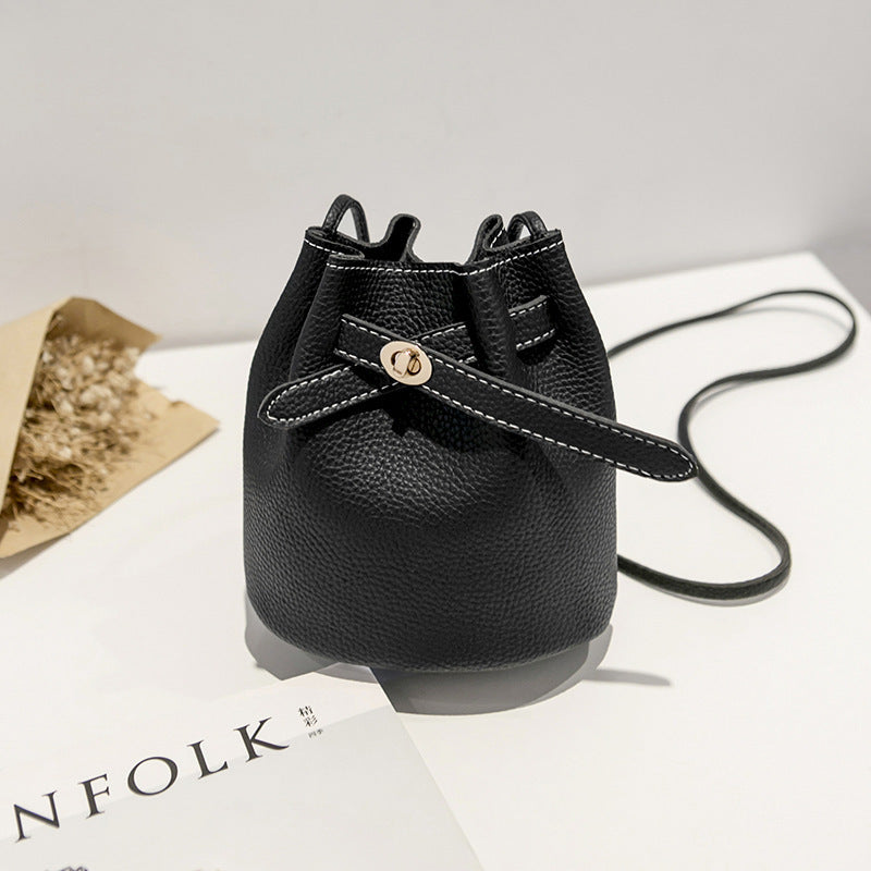 all match lychee pattern bucket bag
