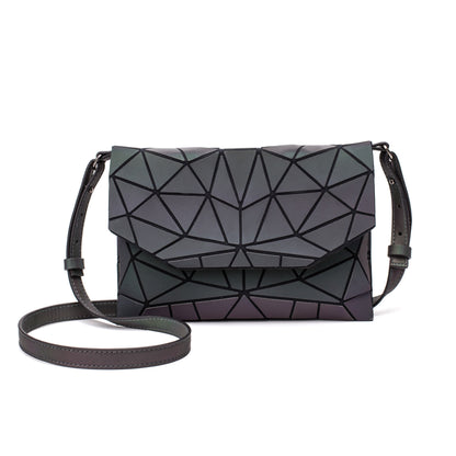 diamond cross shoulder bag