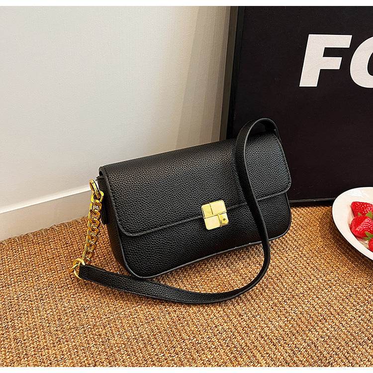 simple chain small square western style hardware decoration hand shoulder bag