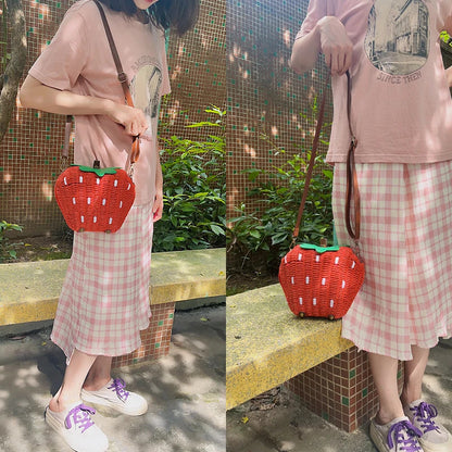 womens cute fashion strawberry woven bag