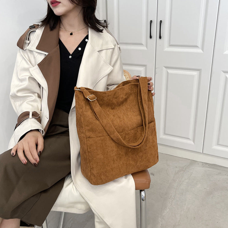 winter new womens large capacity literary canvas bag