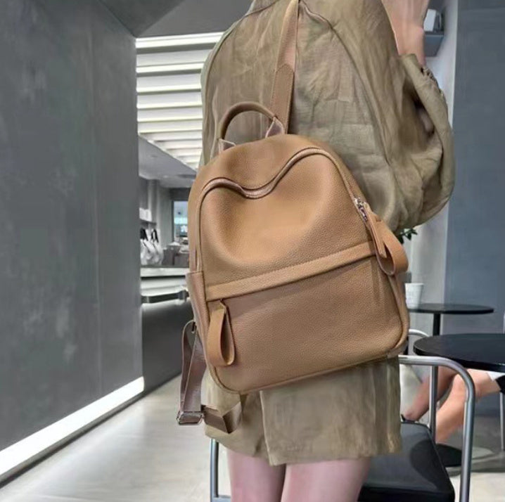 High-grade Baidu Leather Backpack