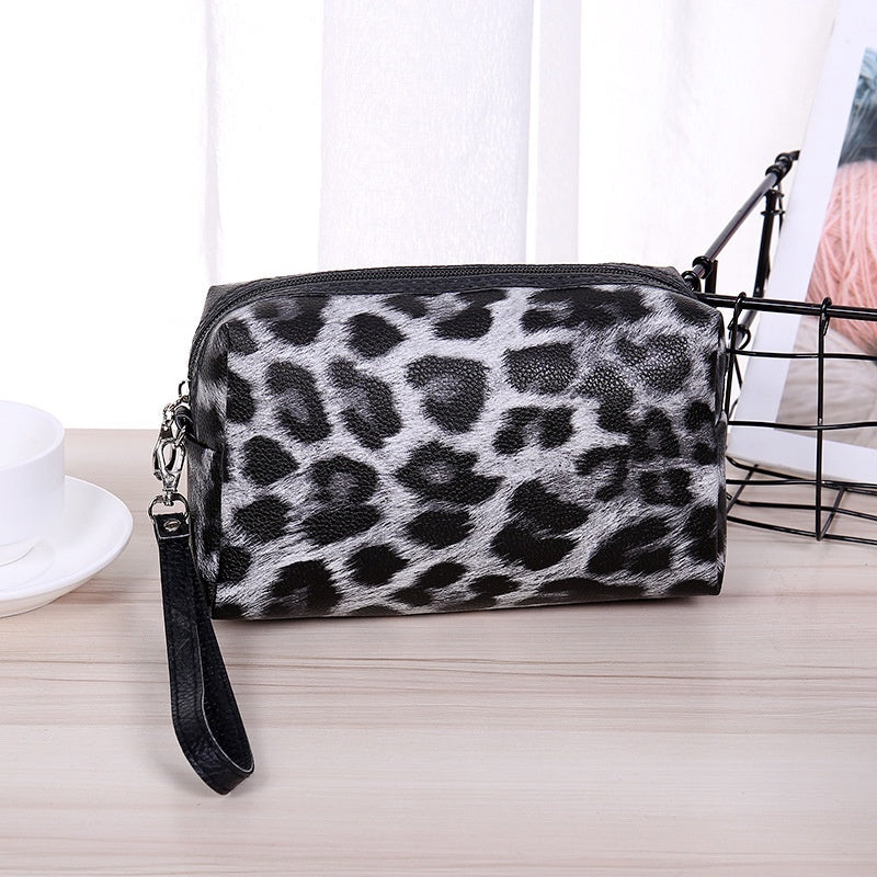 internet famous leopard print cosmetic storage bag