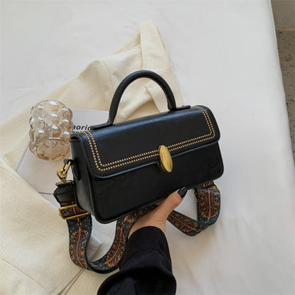 womens one shoulder portable small square bag