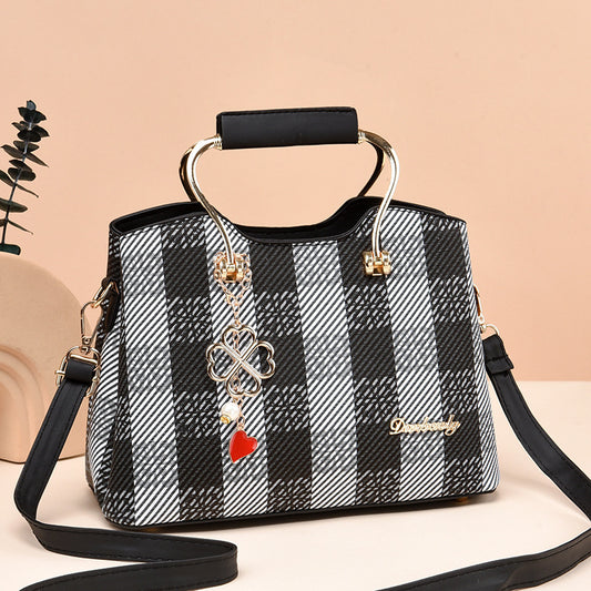 fashion small handbag spring and summer popular western style portable