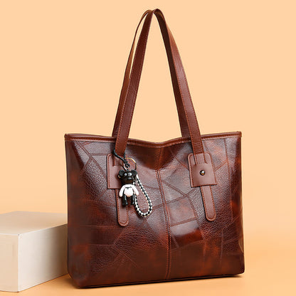 new large capacity bag womens korean style trendy womens shoulder bag portable commuter hand carrying bag