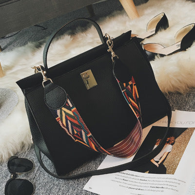 in the spring of new handbag korean color strap shoulder bag handbag shoulder lock casual fashion