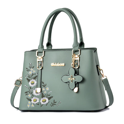 Embroidered Lady's Mother Bag Large Capacity One-shoulder Messenger Bag