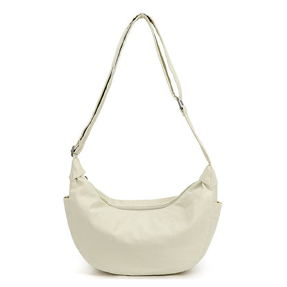 A High-capacity Shoulder Bag Thats Both Stylish And Easy To Carry