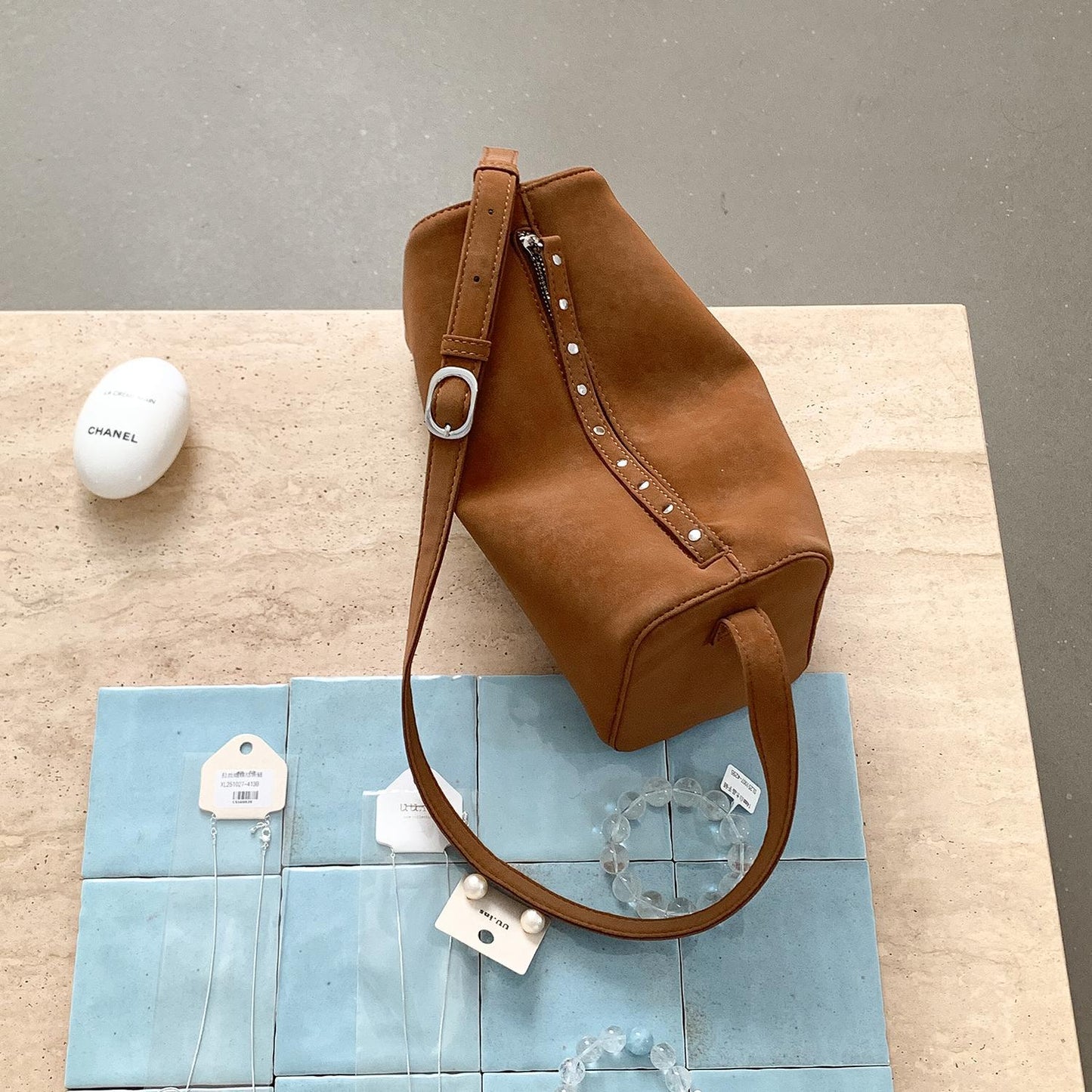 High-End Rivet Handheld Shoulder Bag For Women