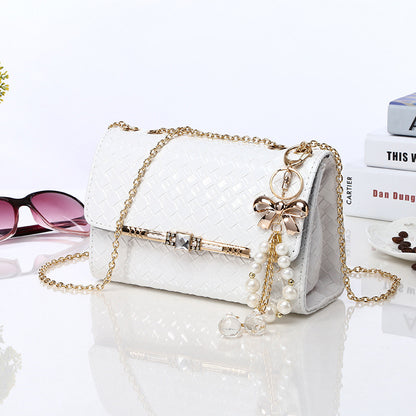 womens bags factory direct spring and summer new chain packet of korean tide fashion candy color shoulder bag