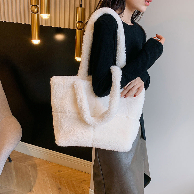 plaid particle lamb wool shoulder bag korean style