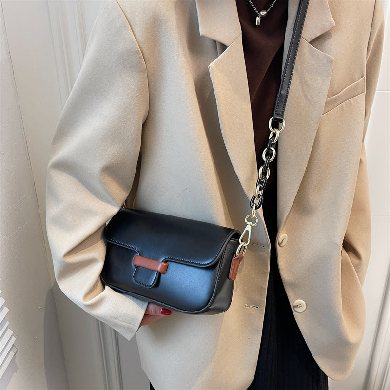 Retro Caramel Saddle Bag Simple New Style