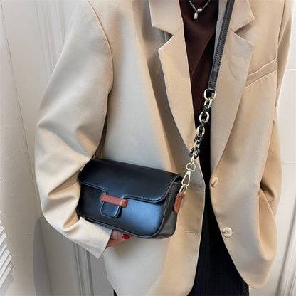 Retro Caramel Saddle Bag Simple New Style