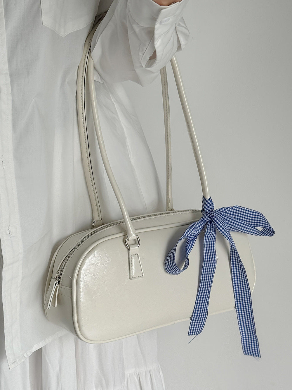 ballet style bow portable silver bag